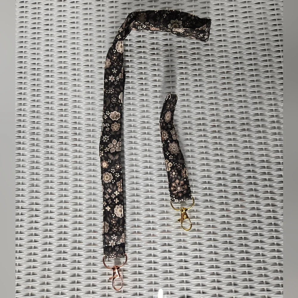 Floral Black and Gold Lanyard and Keychain Set